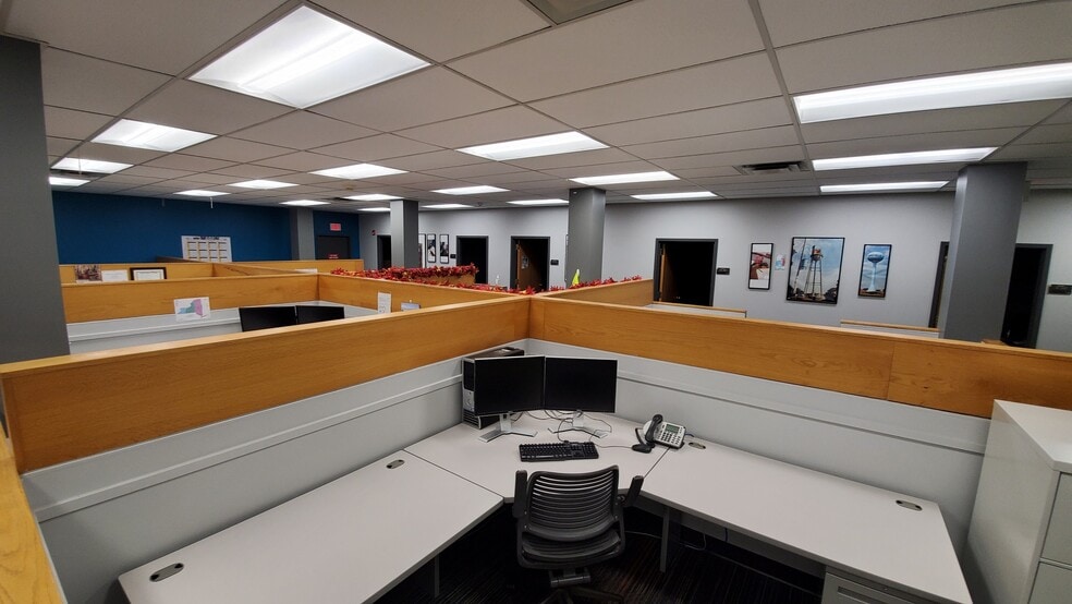 More Photos Of 186-188 N Water St, Rochester Office For Sale