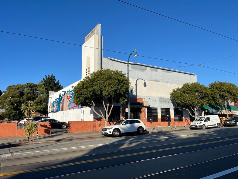 Primary Photo Of 1630 Ocean Ave, San Francisco Freestanding For Lease