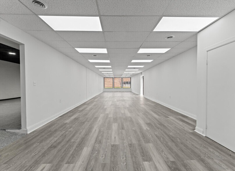 More Photos Of 25611 Van Born Rd, Taylor Freestanding For Sale