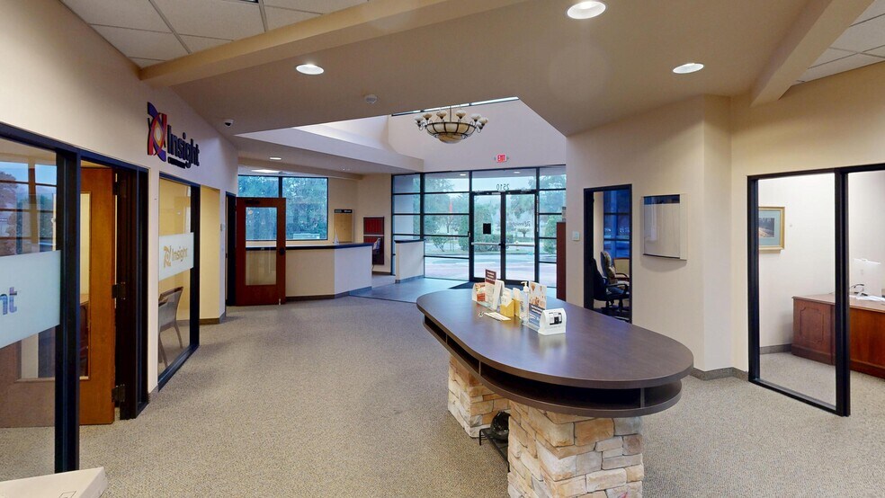 More Photos Of 2510 SE Maricamp Rd, Ocala Bank For Sale