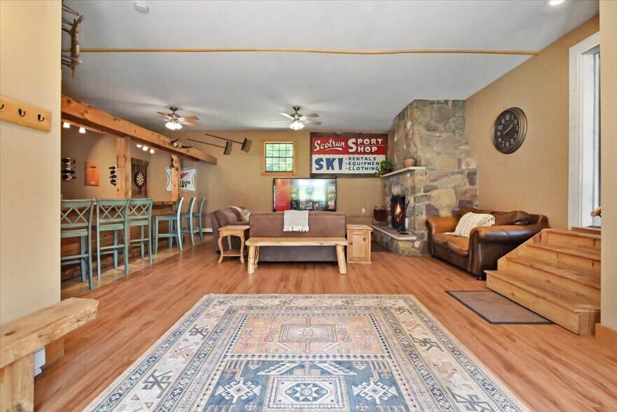 More Photos Of 145 Camelback Rd, Tannersville Restaurant For Sale