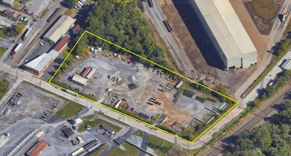 More Photos Of 250 W Franklin St, Steelton Warehouse For Sale