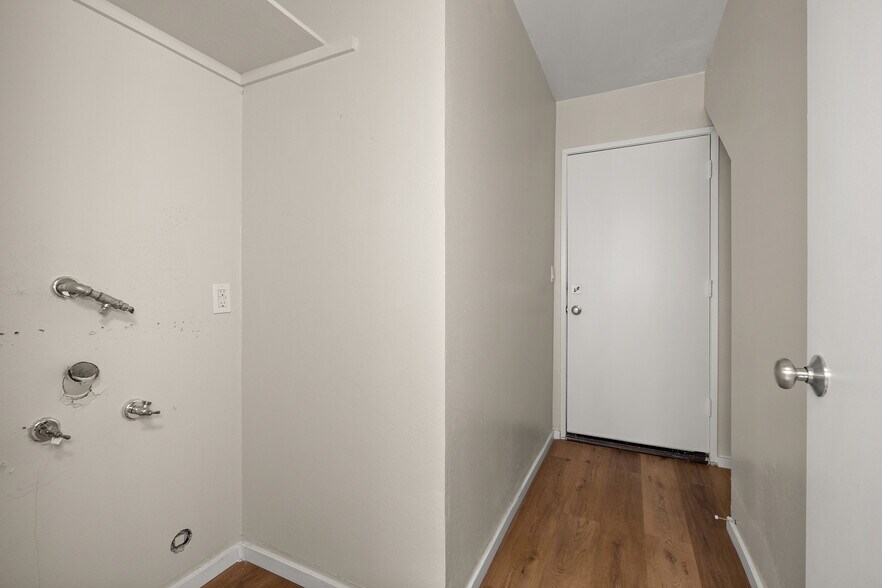 More Photos Of 430-440 Linden Dr, Oxnard Apartments For Sale