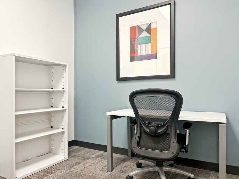 More Photos Of 5 Penn Plaza, New York Coworking Space