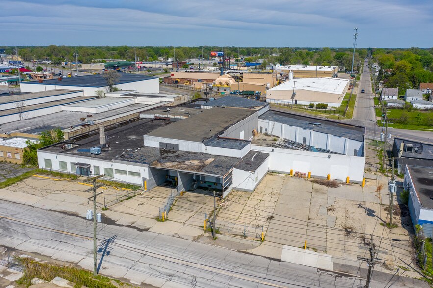 20530 Hoover Rd, Detroit, MI 48205 Warehouse For Sale