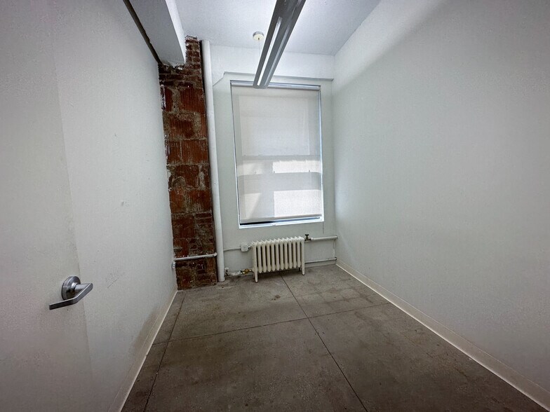 More Photos Of 225 Broadway, New York Office For Lease