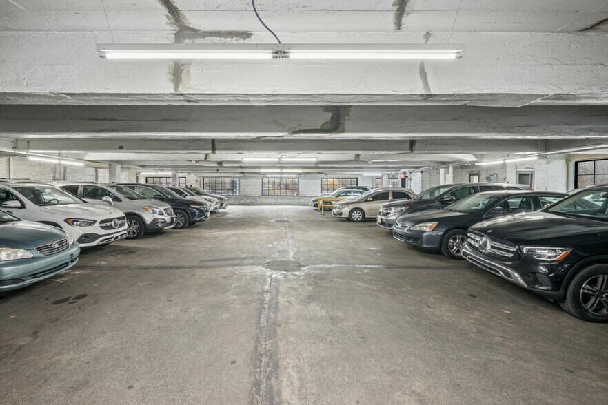 More Photos Of 1780-1790 Grand Concourse, Bronx Office For Lease