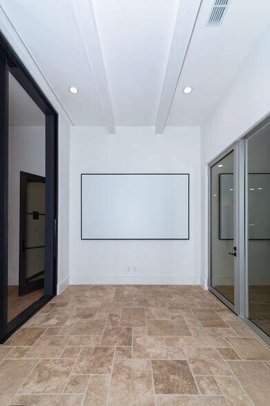 More Photos Of 5100 Kelly Rd, Aledo Coworking Space