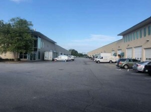 More Photos Of 545 S Birdneck Rd, Virginia Beach Light Manufacturing For Lease