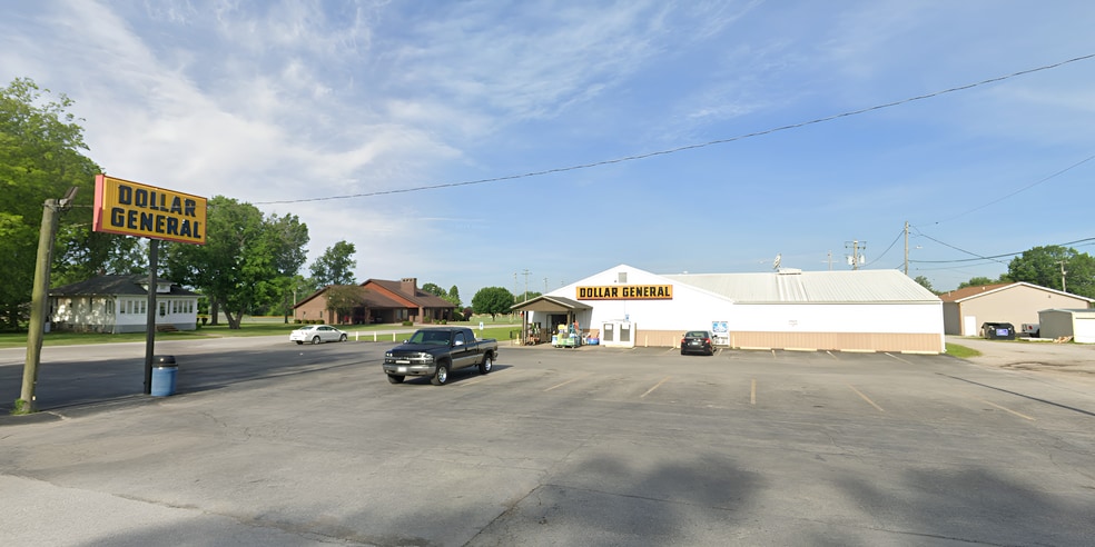 More Photos Of 111 S Old Route 66, Mount Olive Storefront For Sale
