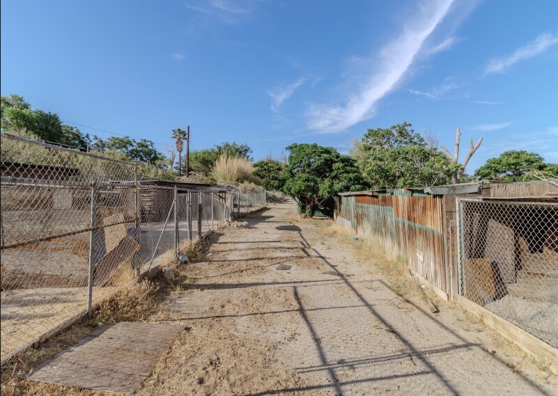 More Photos Of 34270 Cheseboro Rd, Palmdale Land For Sale