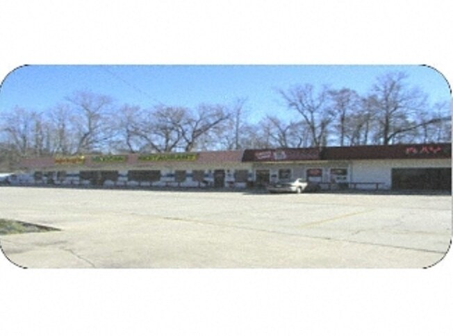 More Photos Of 5765-5781 S Lakeshore Dr, Shreveport Freestanding For Lease