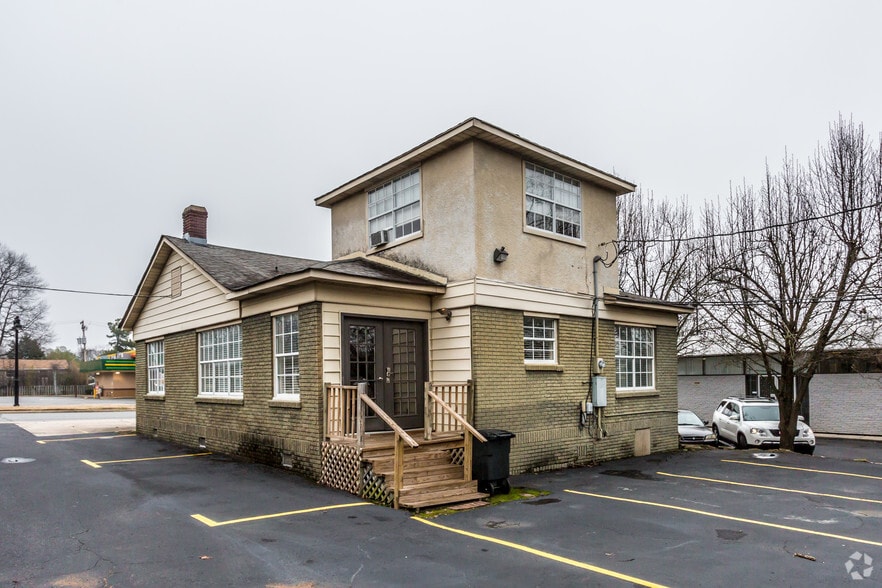 More Photos Of 3109 John F Kennedy Blvd, North Little Rock Office For Lease