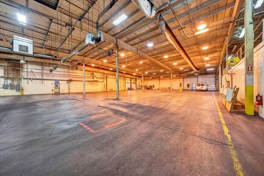 More Photos Of 17921 Main St, Buchanan Manufacturing For Sale