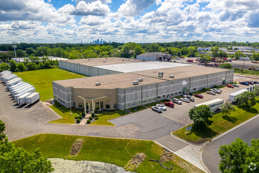 Primary Photo Of 3440 N Winpark Dr, Minneapolis Distribution For Lease