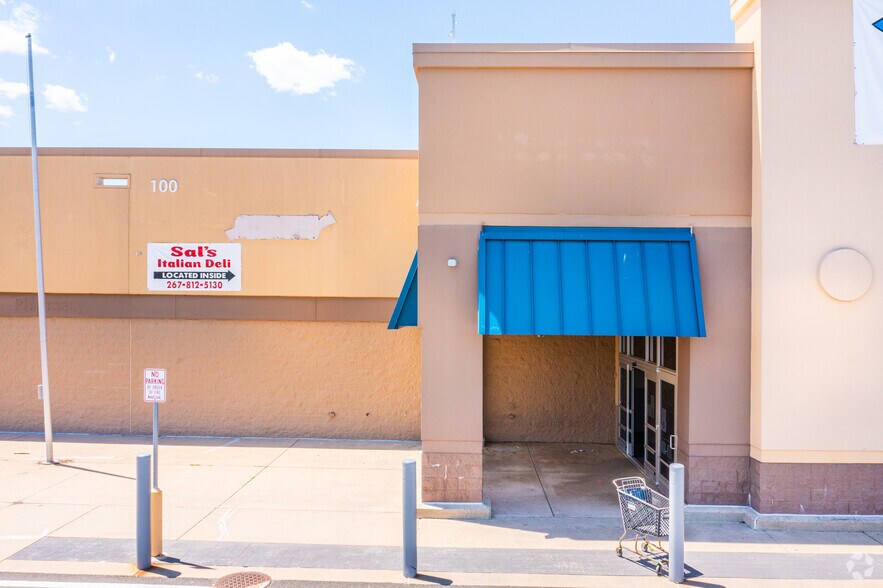 More Photos Of 100 Commerce Cir, Bristol Freestanding For Lease