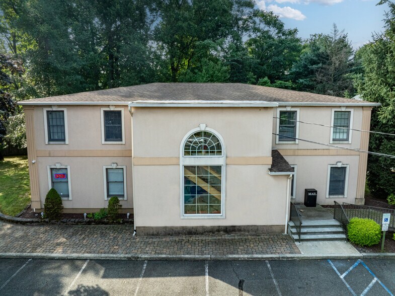 More Photos Of 1562 Route 130, North Brunswick Office For Sale