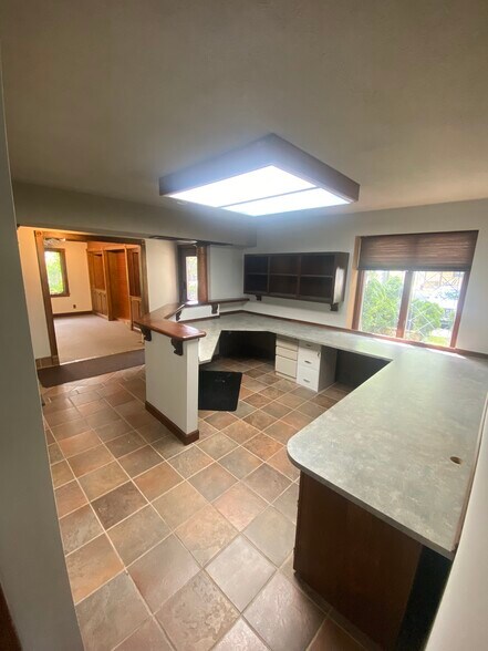 More Photos Of 912 Coolidge Rd, East Lansing Medical For Sale