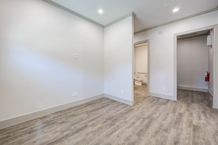 More Photos Of 18930 Kuykendahl Rd, Spring Medical For Lease