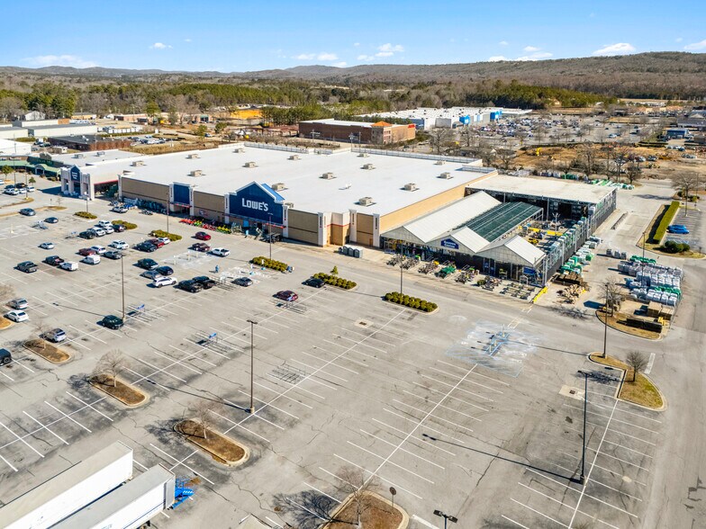 More Photos Of 5287-5291 Highway 280, Birmingham General Retail For Sale