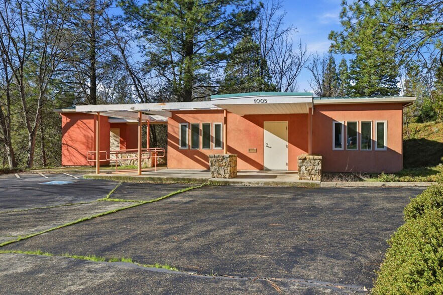 More Photos Of 1005 Fowler Way, Placerville Medical For Sale