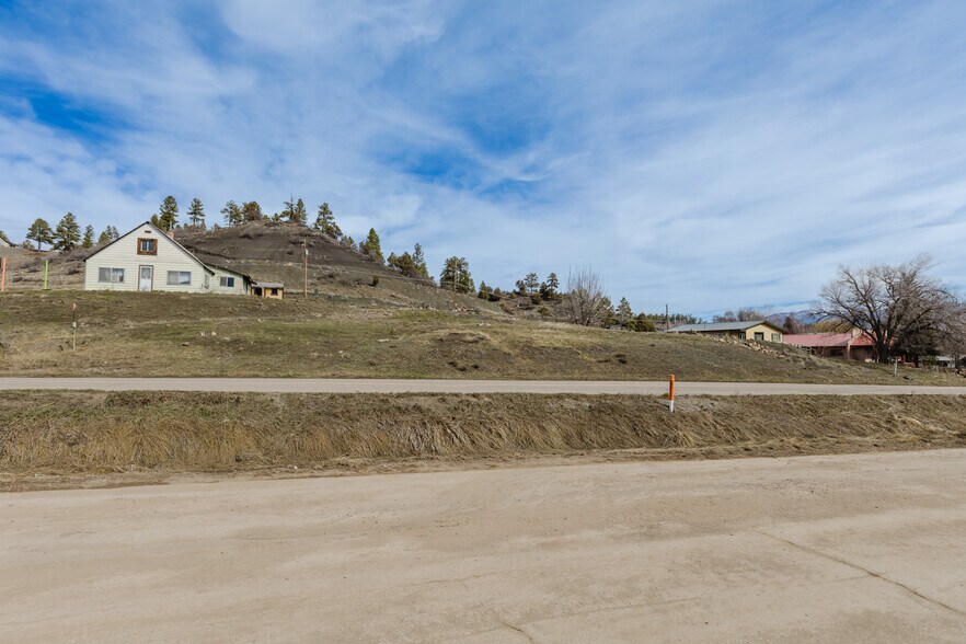 More Photos Of 842-850 Rosita St, Pagosa Springs Land For Sale