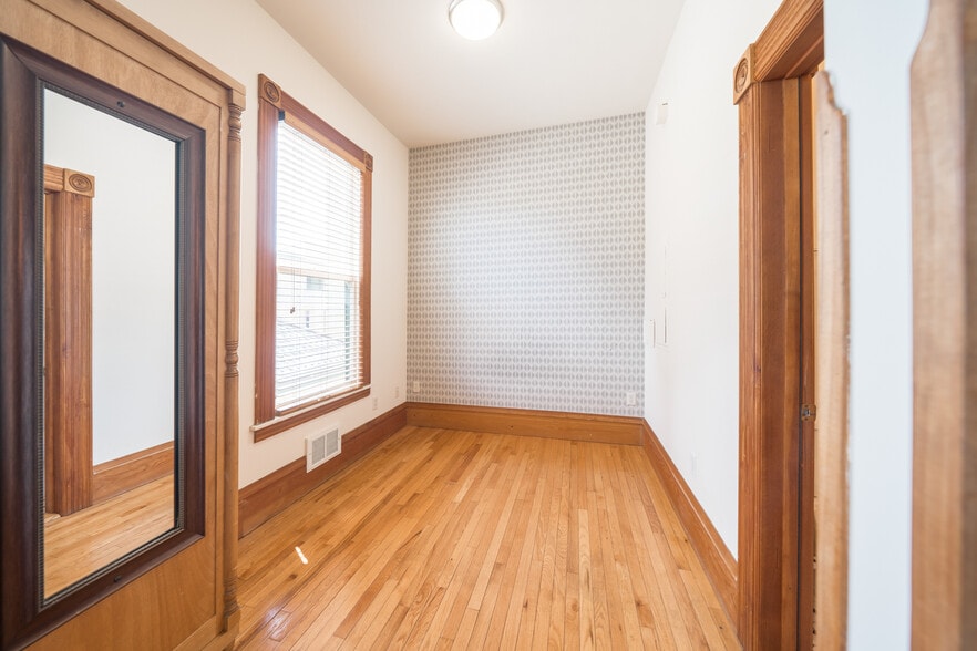 More Photos Of 1481-1499 J St, San Diego Apartments For Sale