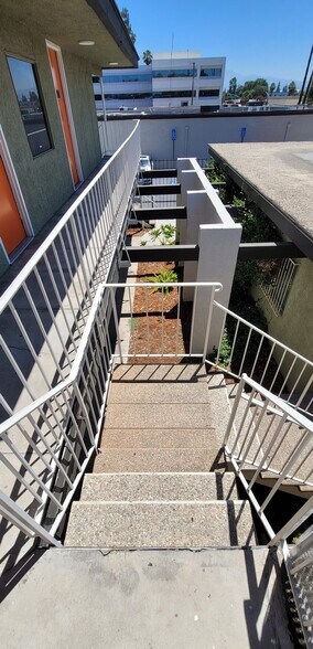 More Photos Of 370 W 6th St, San Bernardino Loft Creative Space For Lease