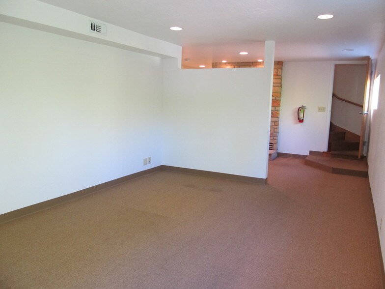 More Photos Of 111 Margaret Ln, Grass Valley Office For Sale