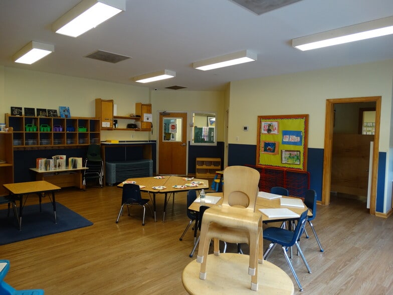 More Photos Of 43560 Suzanne Hope Way, Ashburn Daycare Center For Sale