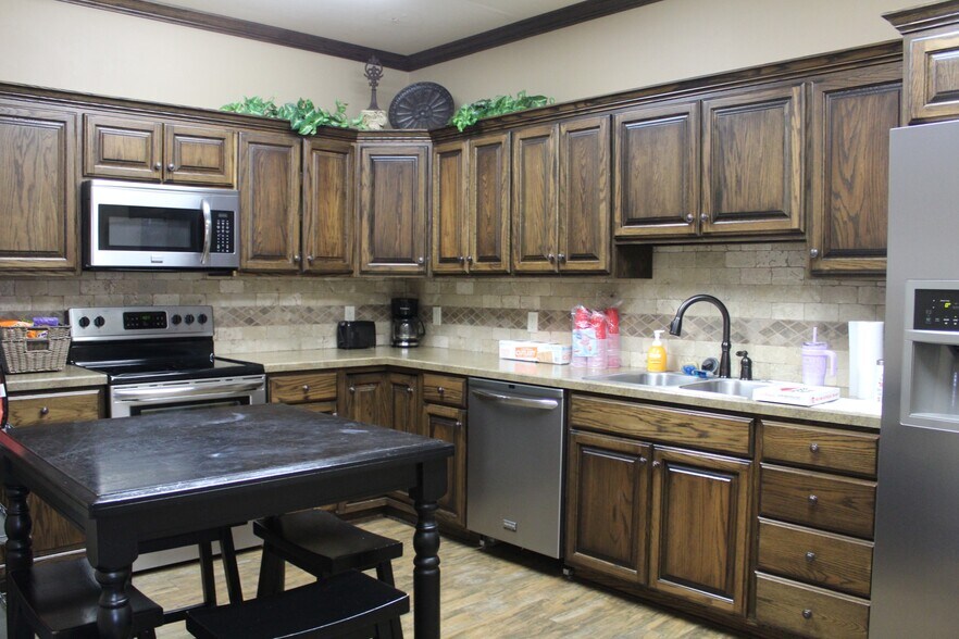 More Photos Of 205659 E County Rd, Woodward Industrial For Sale