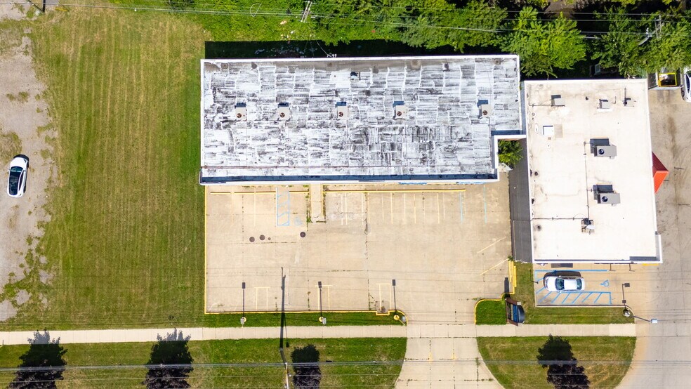 More Photos Of 25436-25472 Van Born Rd, Dearborn Heights Unknown For Lease