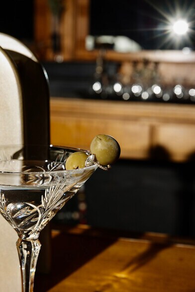 More Photos Of 5264 Verona Rd, Fitchburg General Retail For Sale