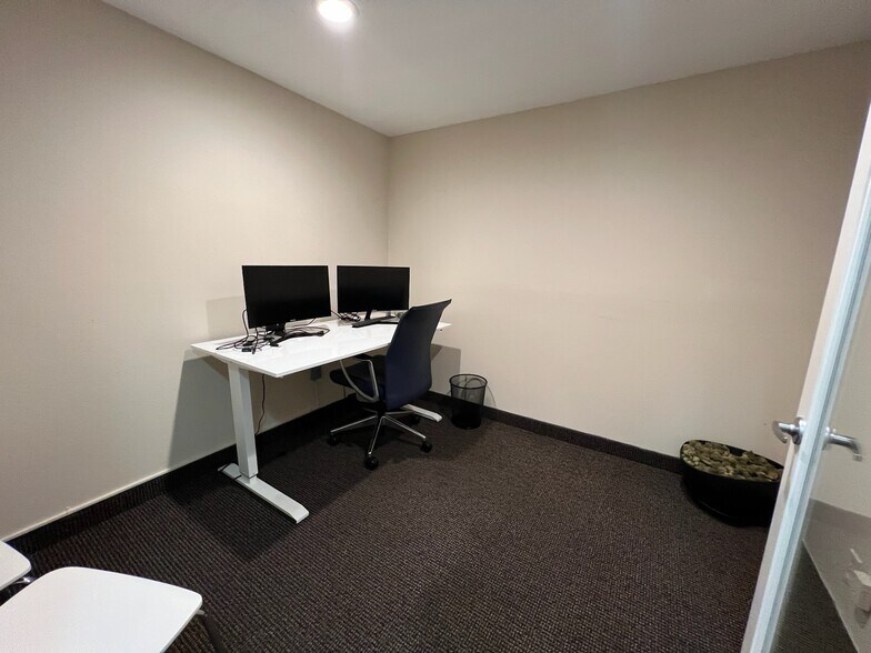 More Photos Of 800 W Ivy St, San Diego Office For Lease
