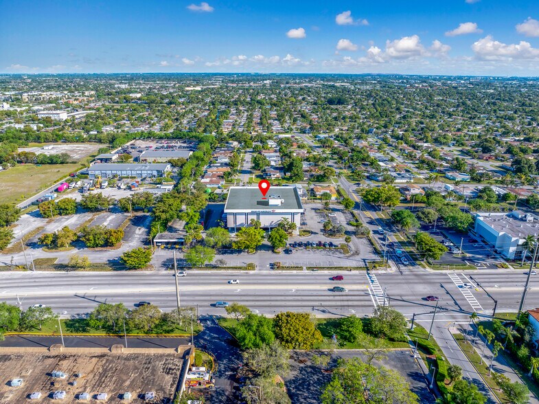 More Photos Of 3661 W Oakland Park Blvd, Lauderdale Lakes Office For Lease