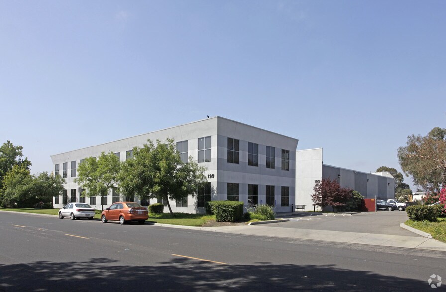 More Photos Of 193-199 Topaz St, Milpitas Warehouse For Sale