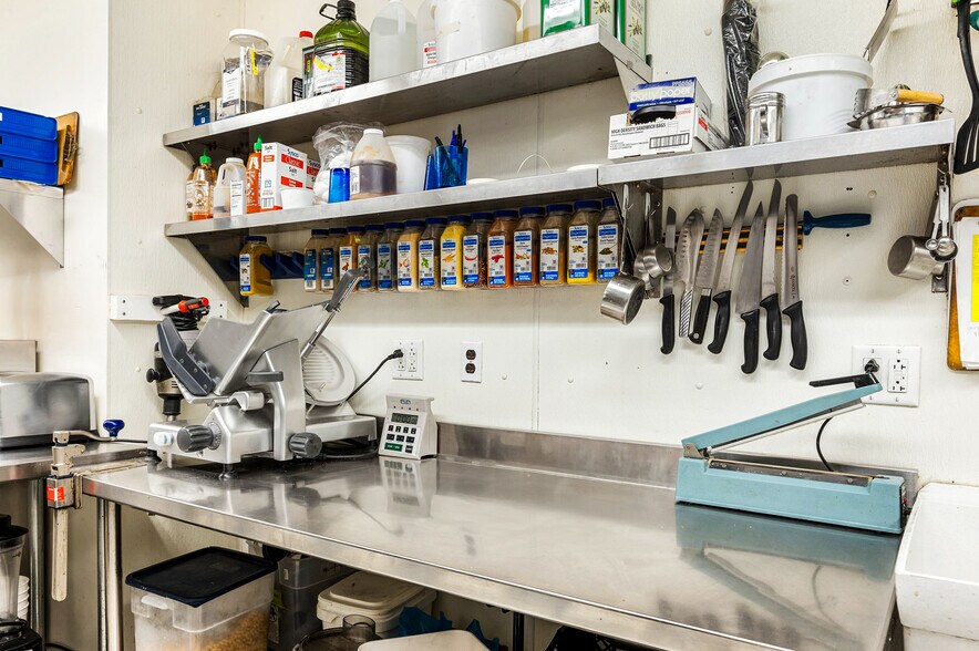 More Photos Of 4113 Main St, Fish Creek Storefront Retail Residential For Sale