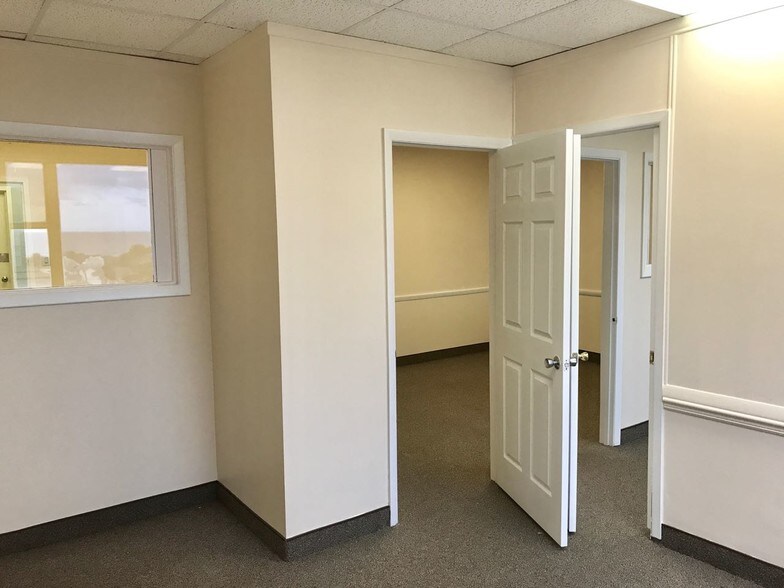 More Photos Of 1980 N Atlantic Ave, Cocoa Beach Medical For Sale