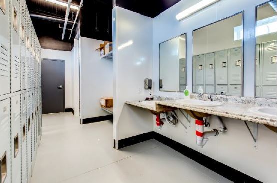 More Photos Of 5290 E 43rd Ave, Denver Warehouse For Sale