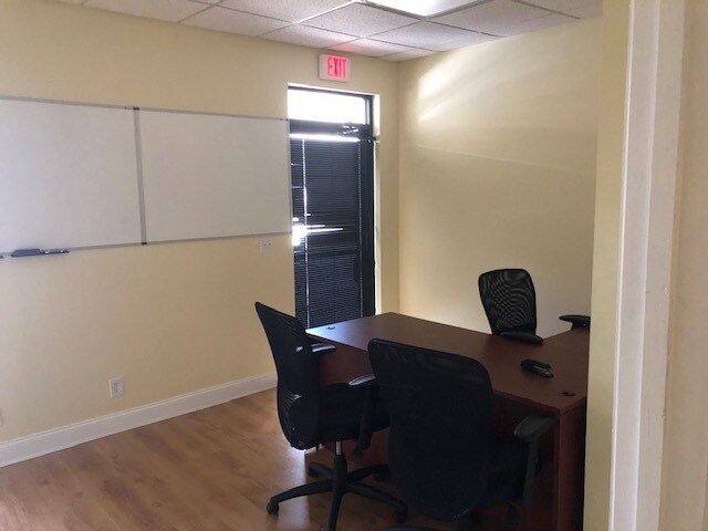 More Photos Of 1860 Old Okeechobee Rd, West Palm Beach Medical For Lease