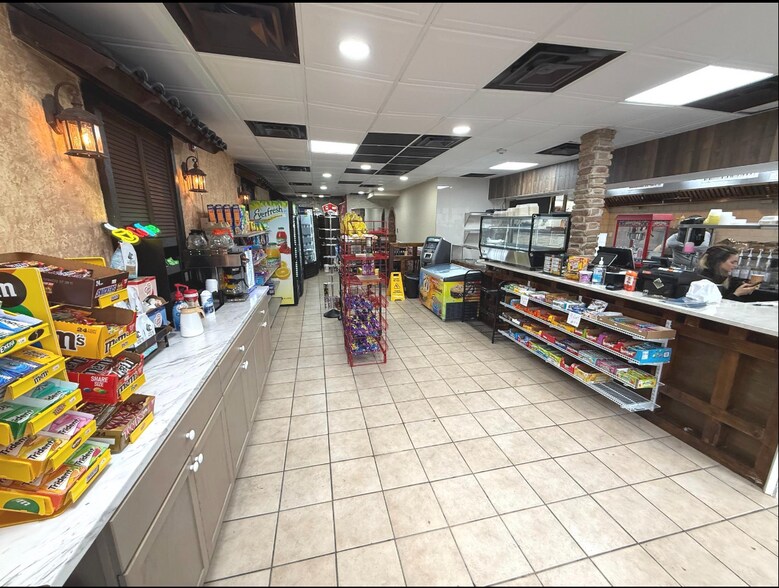 More Photos Of 4911 Landis Ave, Sea Isle City Freestanding For Lease