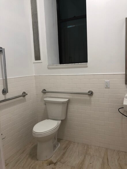 More Photos Of 685 Nostrand Ave, Brooklyn Apartments For Lease