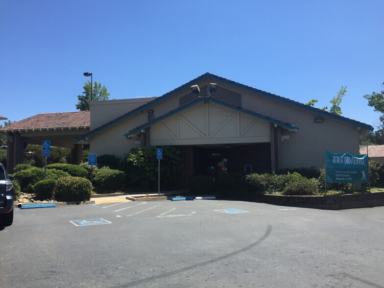 More Photos Of 3970 Missouri Flat Rd, Placerville Bank For Lease
