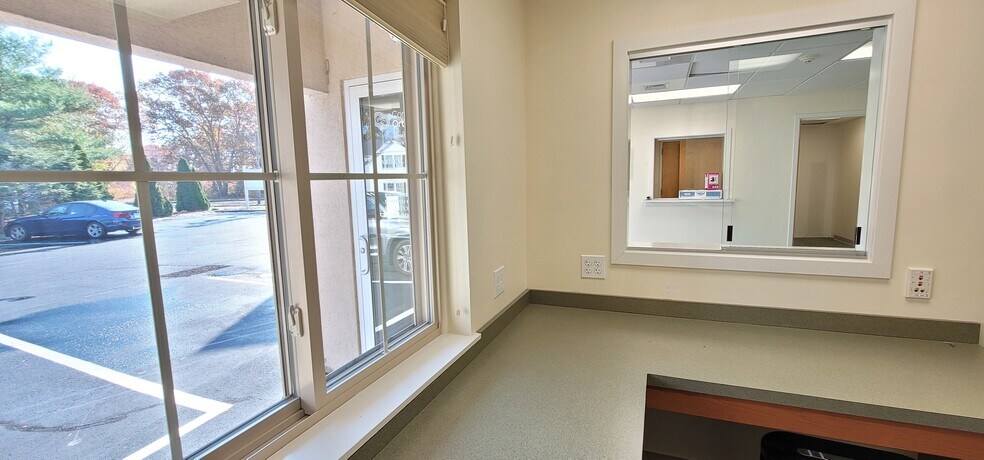 More Photos Of 1353 Boston Post Rd, Madison Medical For Lease