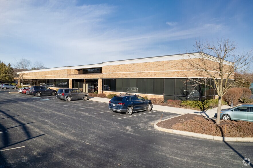 More Photos Of 412 Creamery Way, Exton Research And Development For Lease
