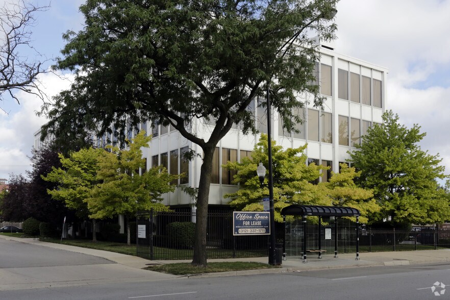 2600 S Michigan Ave, Chicago, IL 60616 - Medical Office For Lease