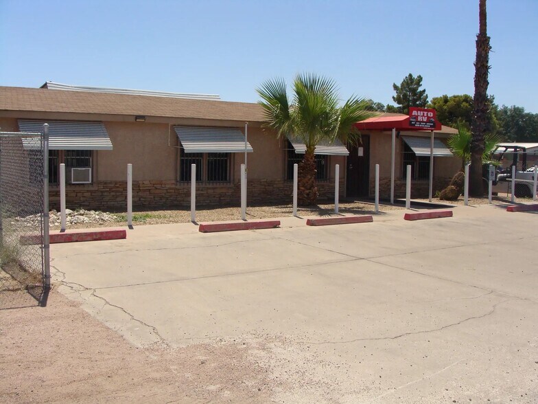 More Photos Of 9741 E Main St, Mesa Freestanding For Lease