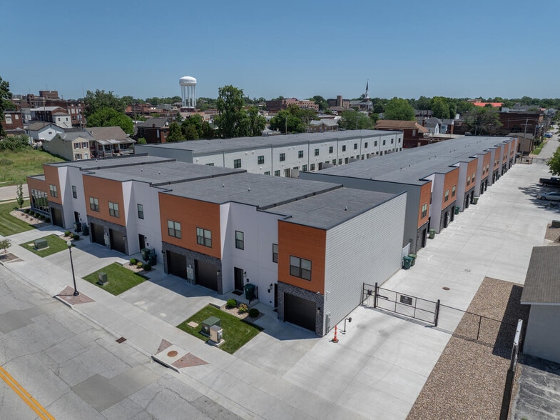 More Photos Of 201 S 8th St, Quincy Apartments For Sale