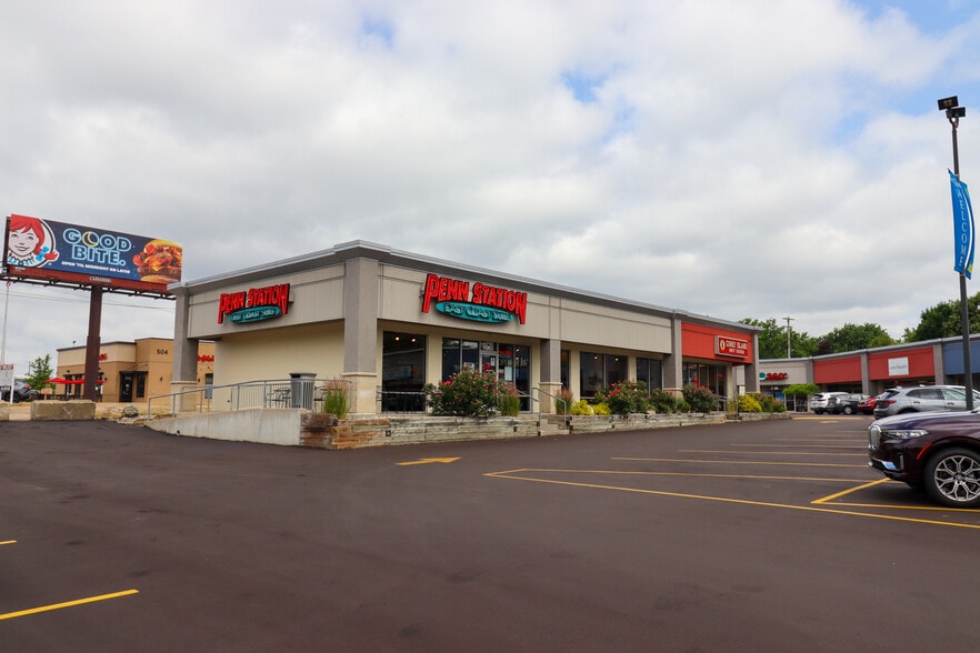 More Photos Of 4426-4618 W Main St, Kalamazoo Unknown For Lease