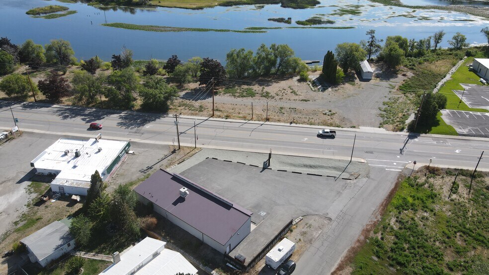 More Photos Of 911 19th Ave, Oroville Freestanding For Sale